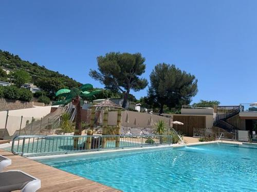 Lodge à St Raphaël dans le domaine de l'île d'Or