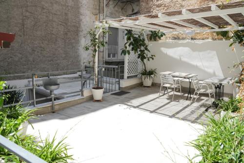 Tribunali apartments