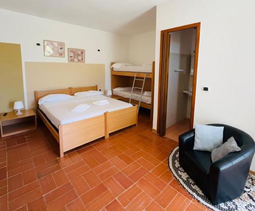 Chambre Simple Spacieuse avec Salle de Bain Privée