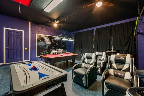 5BR Pool Home-Spa-Epic Game Room Near Disney photo 6