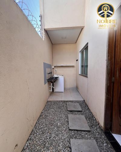 a bathroom with a sink and a toilet in a building at Casa completa com 2 quartos no Bairro Alvorada in Santarém
