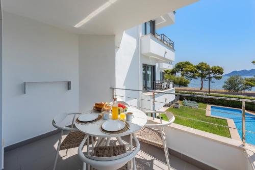 Apartamento Oratge 2 con vista al mar