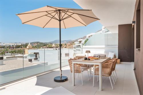 2BR Penthouse with Spacious Terrace