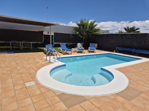 Villa Adel, Oasis de paz con piscina climatizada