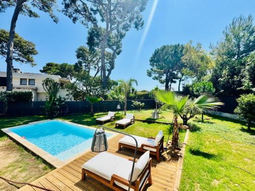 Cap d'Antibes Villa, 6 People, Sea View, Air Conditioning