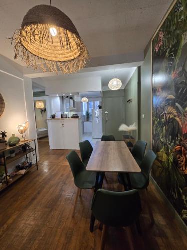 Jungl'Appart 2 chambres gare et centre - Garage inclus