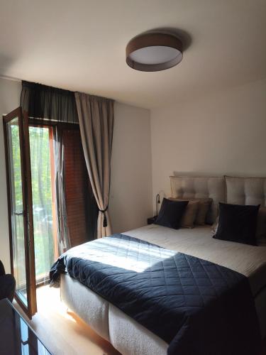 New Luxury Residence in centar with private parking in the garage