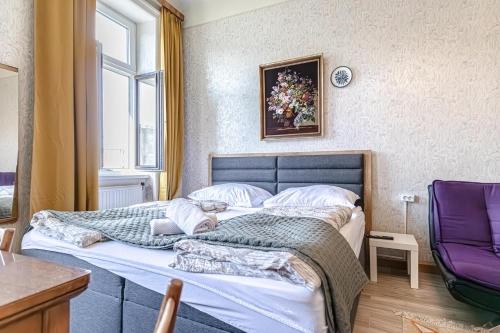 Elegant Apartments & Rooms Near Danube With Garden Access