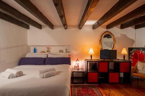 Modern Loft in NoLo 15 min Duomo by Metro