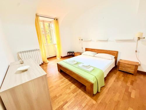 Vacanze Romane Colosseo apartment