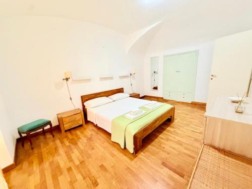 Vacanze Romane Colosseo apartment