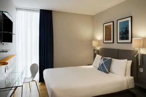 Four Points Flex by Sheraton Cardiff photo 24