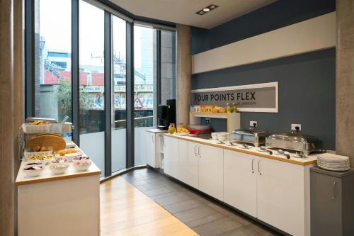 Four Points Flex by Sheraton Cardiff photo 32