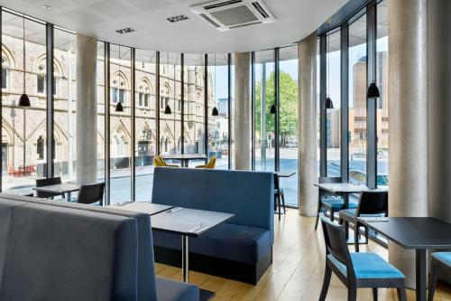 Four Points Flex by Sheraton Cardiff photo 37