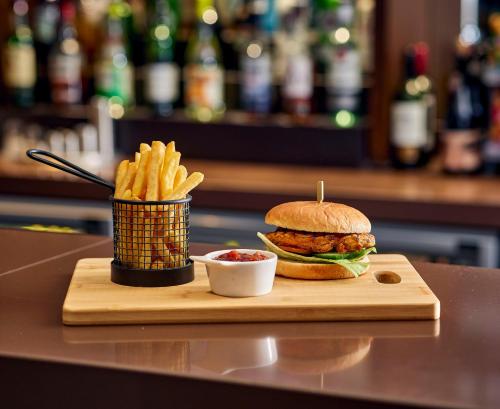 Holiday Inn Express London Stratford by IHG photo 68