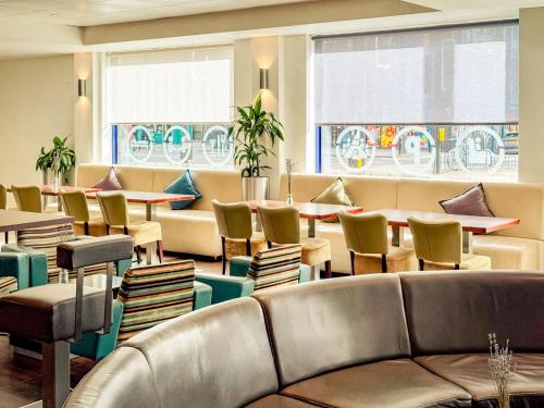 Holiday Inn Express London Stratford by IHG photo 44