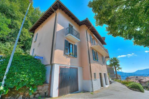Casa Pontaccio With Terrace And View - Happy Rentals
