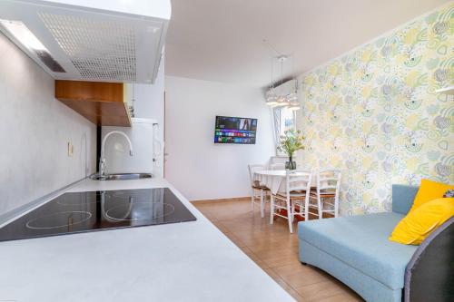 Apartments Anton