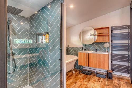 Maison d'exception avec piscine privée proche Bordeaux