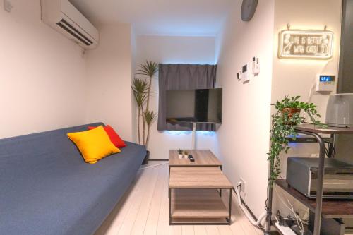 Enjoy Koenji Hotel 202, 2 stops to Shinjuku