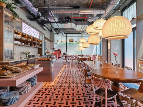 The Social Hub Barcelona Poblenou photo 78