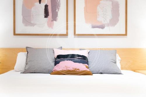 Eixample Hospital Clinic apartment