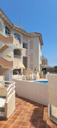 Cozy Apartment in Torrevieja, Within Walking Distance of the Seafront and Amenities