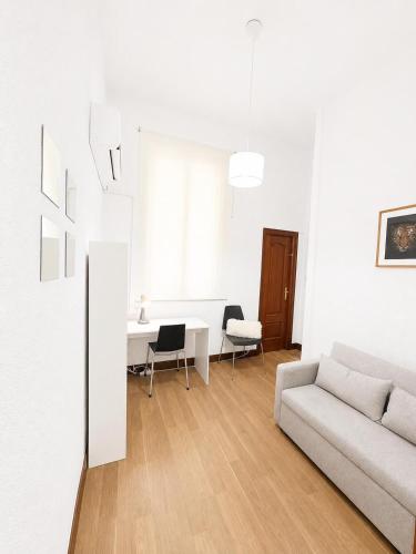 Amplio apartamento en Malasaña con aire acondicionado