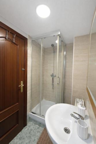 Amplio apartamento en Malasaña con aire acondicionado