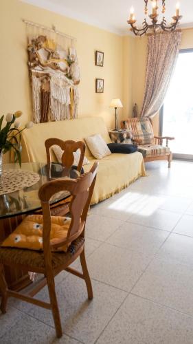 Spacious apartment in Calpe of 100 m² with shared pool!