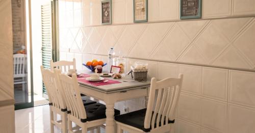 Spacious Apartment in Armação de Pêra with Sea View - 90 m²