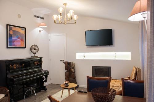 Modern Apartment Porto 100m² + Lake View