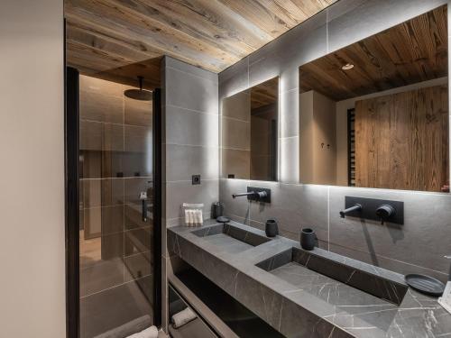 Appartement neuf à Méribel avec sauna et parking