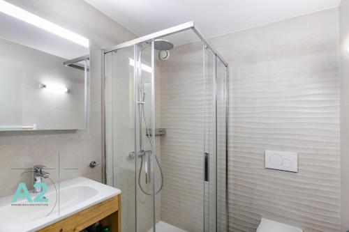 Appartement rénové à 7 minutes du centre au pied de la forêt