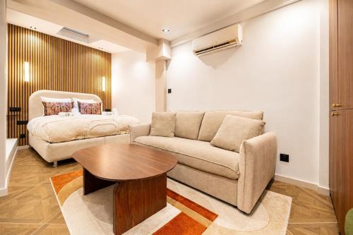 Modern Studio in Central Paris with AC
