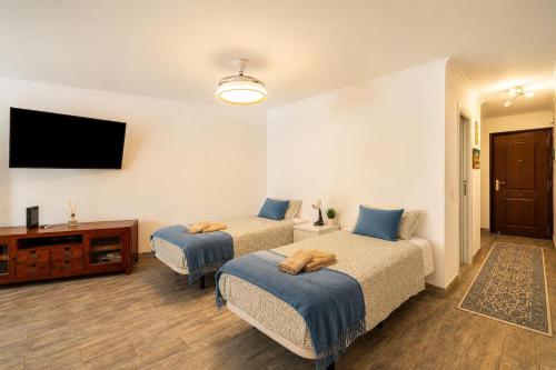 Santiago Suite