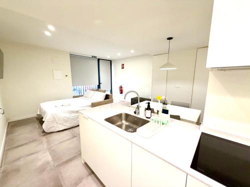 Convenient Valencia Studio Near Nou Mestalla & Metro