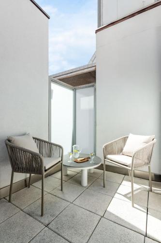 Charming penthouse in a prime location