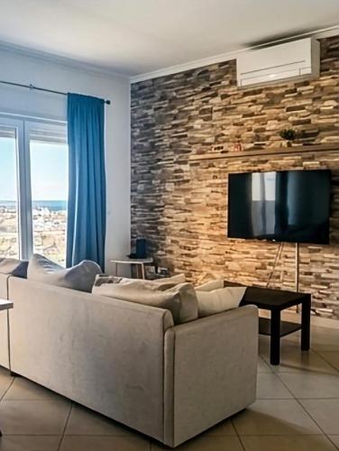 Aqua Apartments