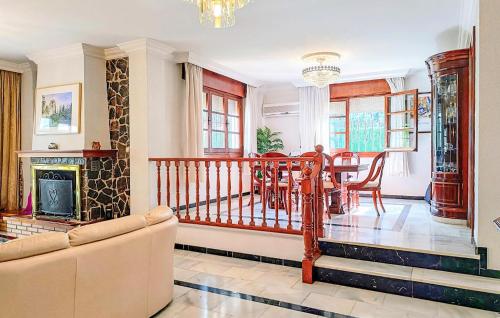 Amazing Home In Malaga