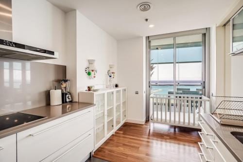 Luxury Apartment With Sea View! photo 17