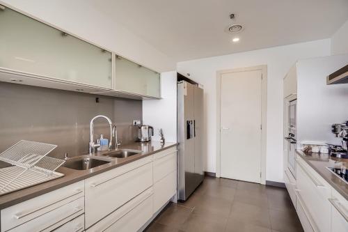 Luxury Apartment With Sea View! photo 19
