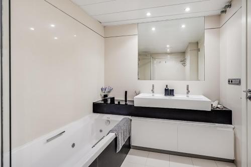 Luxury Apartment With Sea View! photo 35