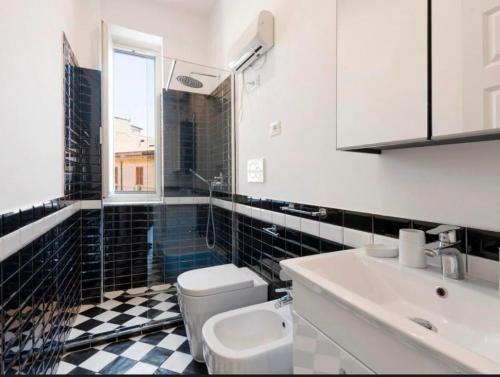 Elegant Apartment Steps from the Vatican Museums