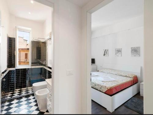 Elegant Apartment Steps from the Vatican Museums