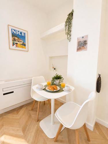 Joyau Prestige, Studio, 2P, AC, Coeur Vieil Antibes