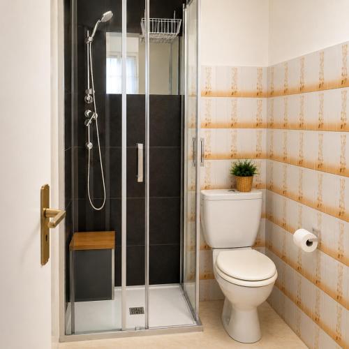 Cannes Cousin Studio by Sweet Accommodation