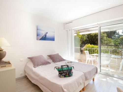 Studio Climatisé pour 3, Face Est, à 50m Plage et Proche Commerces