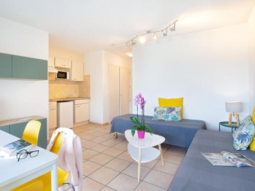Studio 2 pers climatisé, proche plage et commerces, WiFi