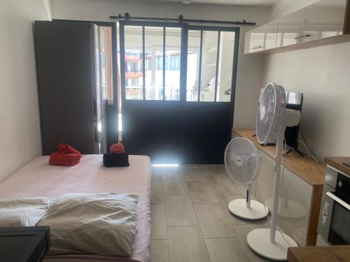 400 METRES DE LA PLAGE DU MÔLE APPARTEMENT LUMINEUX 6 COUCHAGES au CAP D AGDE